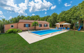 Holiday Home Fragola